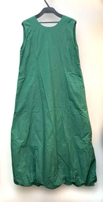 네 킷테 파스 원피스