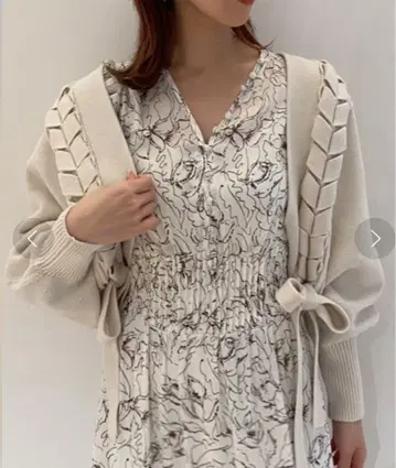 스나이델 snidel 레이스업 볼레로 가디건