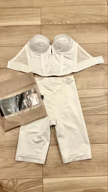 브라이덜블룸 bridal bloom C70 숏 브라 M 거들