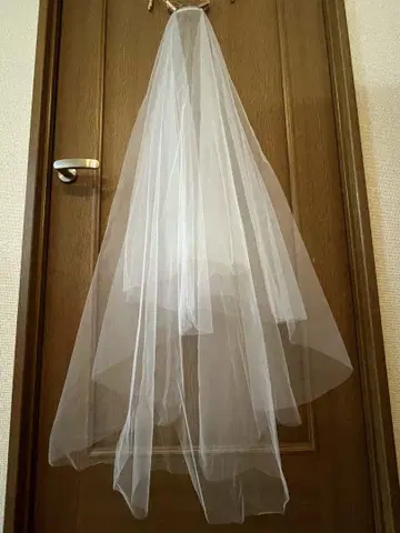 MIRROR MIRROR 웨딩 베일 화이트 튤 코움 부착
