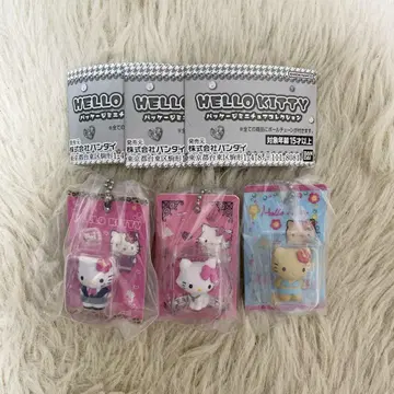 HELLO KITTY 패키지 미니어처 컬렉션 3종