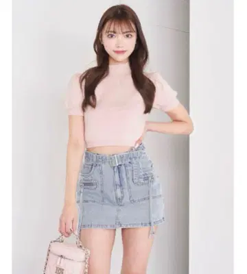 다리치 DD 로고 하프 슬리브 니트탑