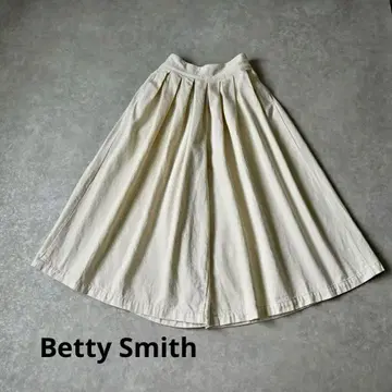 Betty Smith 베티스미스 능직 두꺼운 원단 가우초 팬츠 스칸츠