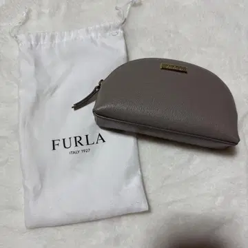 미사용 새상품 FURLA 훌라 그레이 파우치