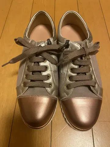 새상품급 긴자 요시노야 사이드 지퍼 스니커즈 워킹 22.0cm