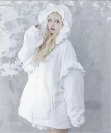 Whinny 베이비  후드티 화이트