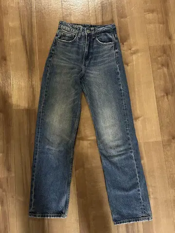 [ ZARA ] TRF MOM FIT 하이라이즈 데님 팬츠 32인치