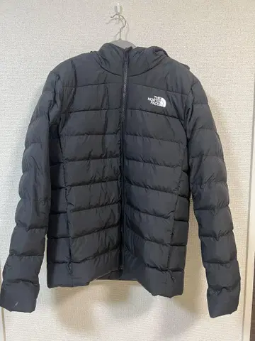 The North Face 블랙 다운 자켓