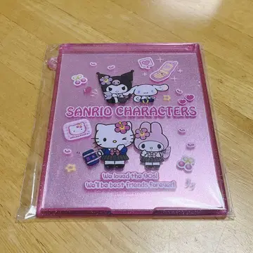 [ 가격 인하 ] 산리오 손거울 스탠드 거울