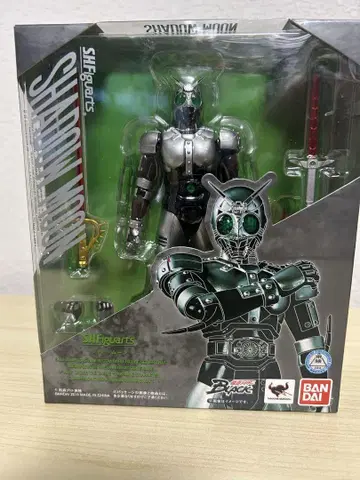 S.H.피규아트 가면라이더 BLACK 섀도우문