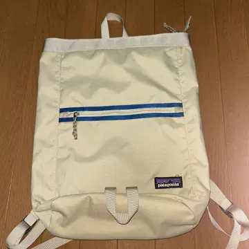 Patagonia 크림색 백팩