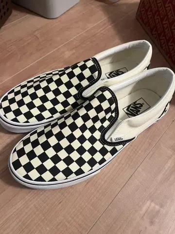 VANS 체커 패턴 슬립온 클래식 슬립온 반스