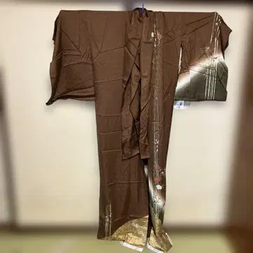 브라운 꽃무늬 그라데이션 기모노