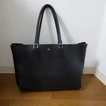 안야 힌드마치 토트 백 가죽 블랙 숄더 A4