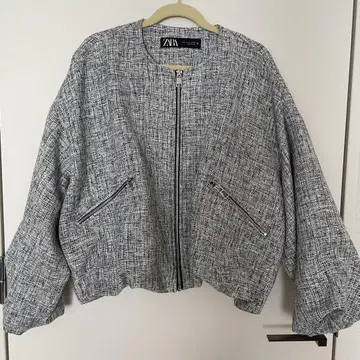 ZARA 트위드 자켓 M 사이즈