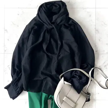 새상품급 프레임워크 코튼 실크 보타이 블라우스 시어 블랙
