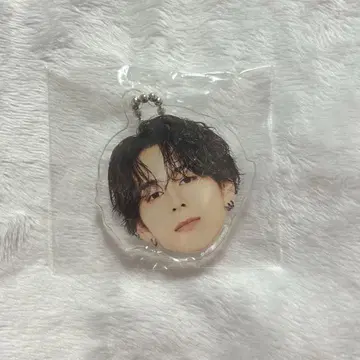 INI 니시 히로토 캡슐 토이 얼굴 아크릴 키링