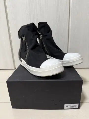 CINZIA ARAIA 지퍼 블랙 스니커즈