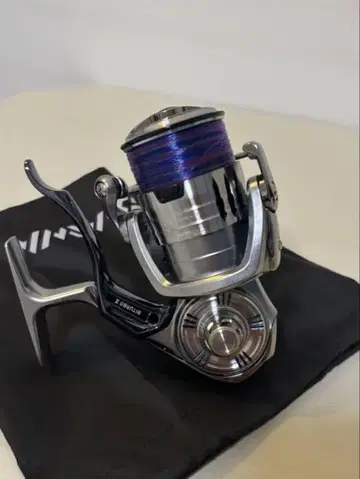 다이와 24 임팔트 2500XH-LBD