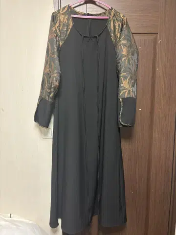 sahara 네이비 자수 포멀 원피스