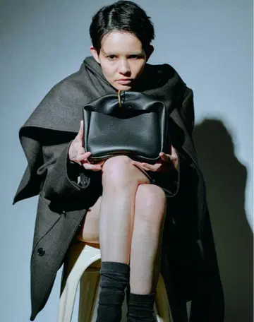 marrow CUBE RING MUFF 핸드백