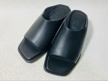 MH61 새상품 Le Talon 5cm 스퀘어 하이 범프 뮬 샌들 S
