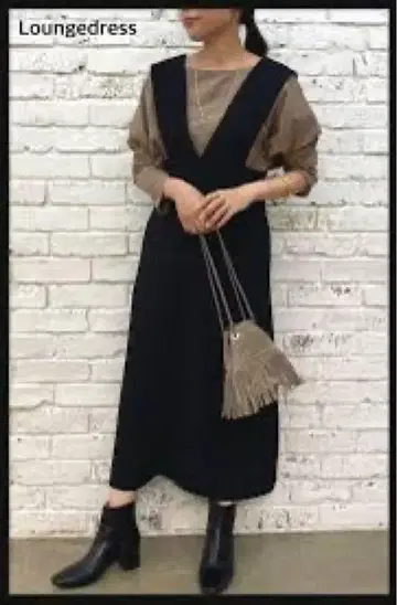 라운지 드레스 깊은 V넥 원피스 점프 스커트 롱 원피스 블랙 새상품급