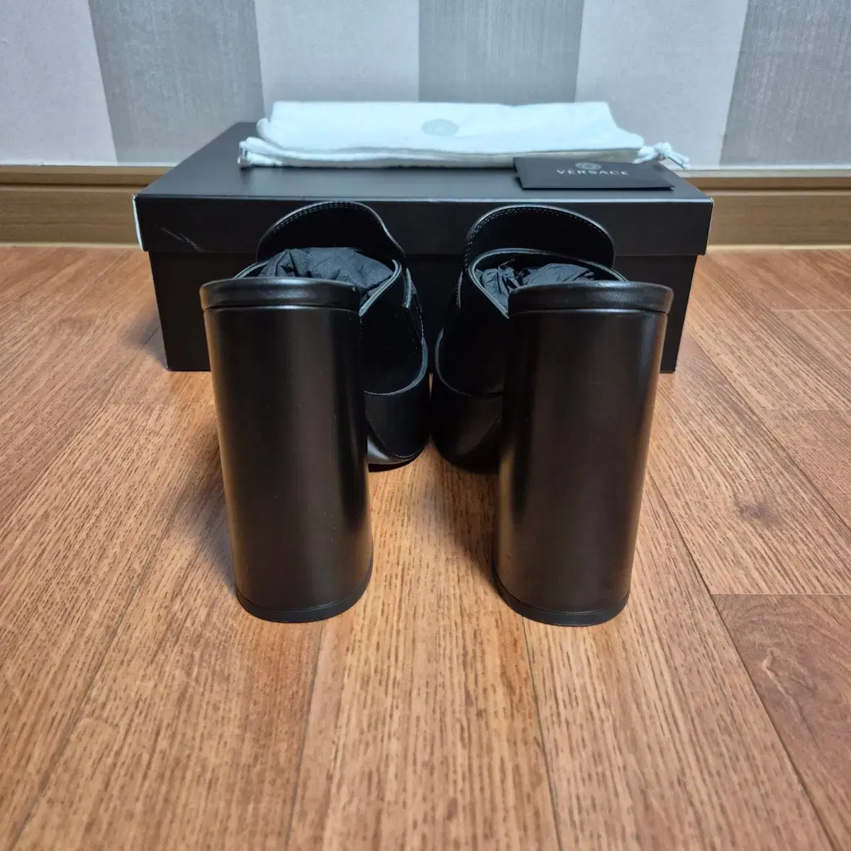 베르사체 메두사95 플랫폼 뮬 샌들 구두