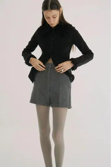 CLANE MELTON SHORT PANTS 클라네 그레이 2 새상품급