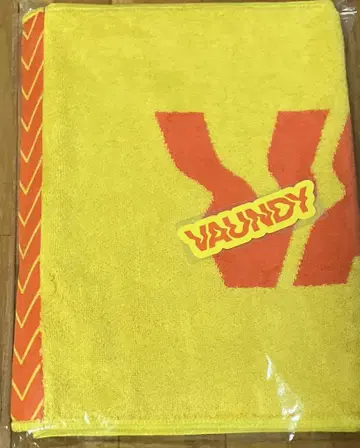 [ 미개봉 ] VAUNDY 로고 자카드 타월 + 스티커