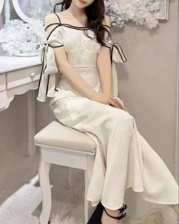 미셸 마카롱 리본 슬리브 원피스 F 사이즈