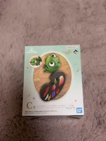 디즈니 프린세스 제일복권 C상 파스칼 장면 픽시 피규어