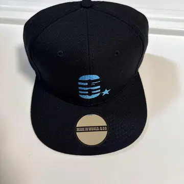 MADE IN WORLD x 주빌로 이와타 콜라보 캡 6
