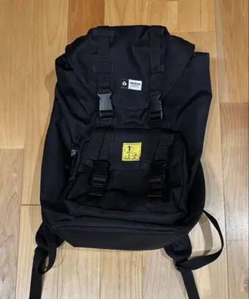 yakpak 스누피 블랙 백팩