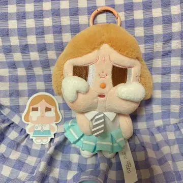 popmart crybaby. 봉제 인형 키링