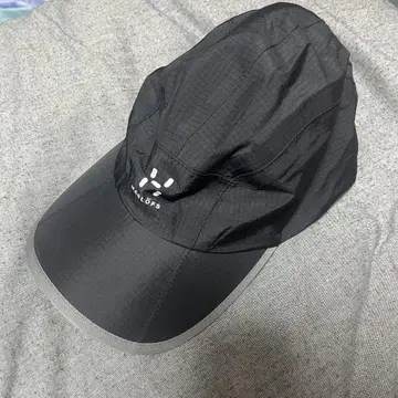 호그로프스 모자 블랙 고어 윈드스토퍼 캡