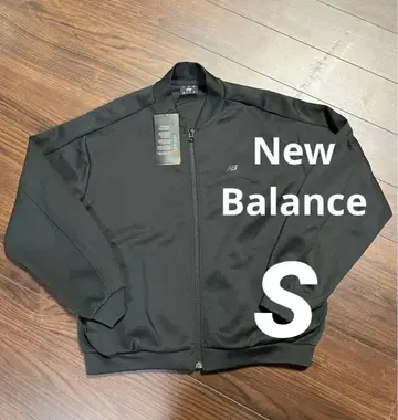 [ 새상품 ] new balance 종이상자 니트 자켓 S 사이즈 블랙