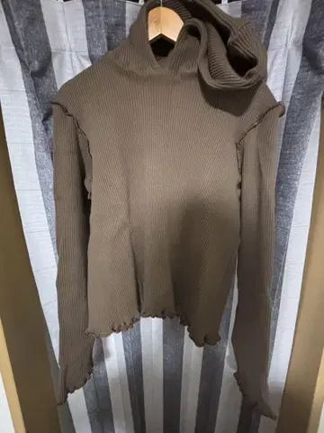 Anthony Calydon 후드티 25aw