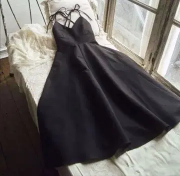 classic elegant 원피스(black) 우나히나 원피스