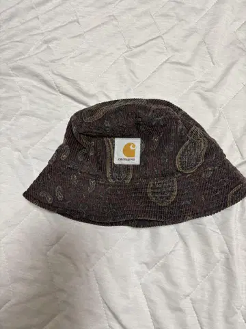 carhartt 페이즐리 무늬 버킷 햇