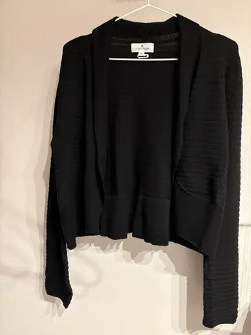 쿠레쥬 블랙 스트라이프 가디건 38