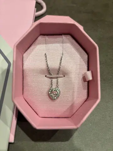 [ 새상품급 ] SWAROVSKI 하트형 크리스탈 목걸이 와타나베 쇼타