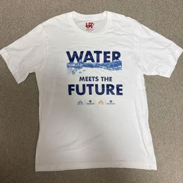 화이트 T셔츠 WATER MEETS THE FUTURE