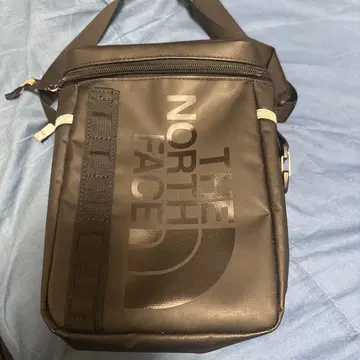 THE NORTH FAECBC 퓨즈 박스 파우치 NM81957 블랙
