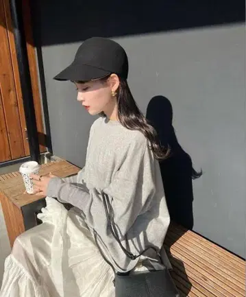 Acka 루즈 맨투맨 그레이