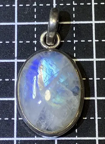 인도 비하르산 레인보우 문스톤 실버 925 35mm x 17mm
