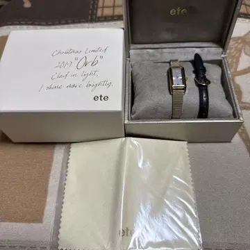 ete 2019 크리스마스 한정판 다이아 부착 시계