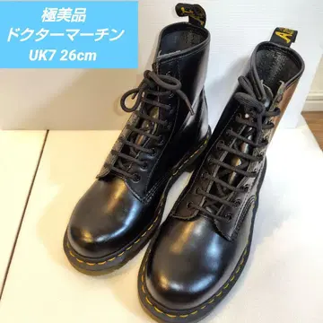 컨디션 최상 Dr.Martens 1460 8홀 UK7 블랙