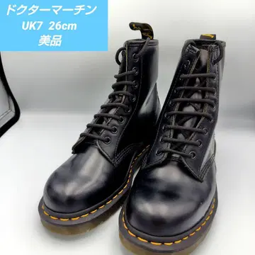 컨디션 최상 Dr.Martens 닥터마틴 1460 8홀 UK7