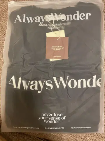 AlwaysWonder T셔츠